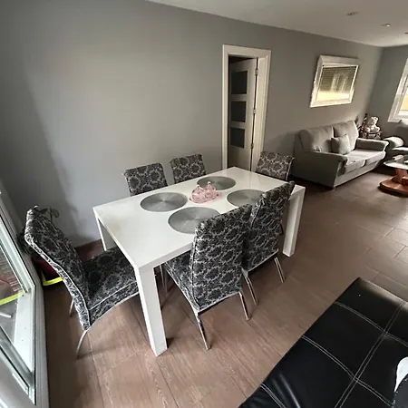 Apartment Comfortable House *