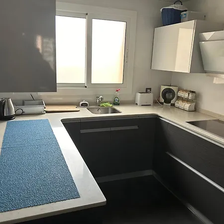 Apartment Comfortable House El Prat de Llobregat